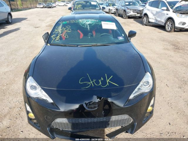 JF1ZNAA16F8713801 Scion FR-S