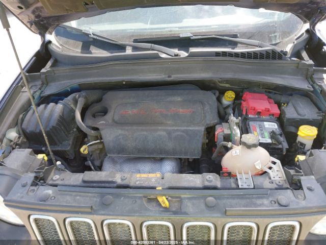 ZACCJBBB3JPJ08965 Jeep Renegade Latitude 4x4