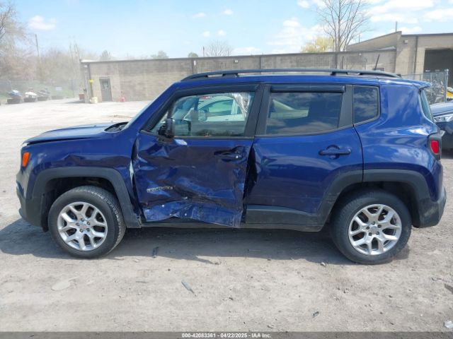 ZACCJBBB3JPJ08965 Jeep Renegade Latitude 4x4