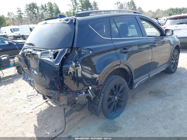 2T3RFREV0JW781128 Toyota Rav4 Adventure