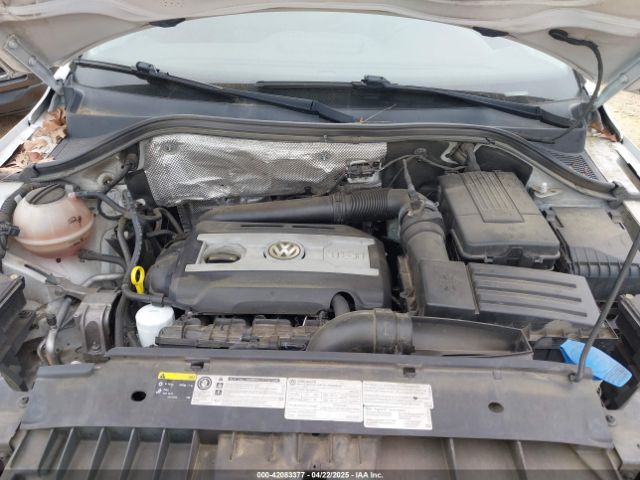 WVGBV7AXXGW585445 Volkswagen Tiguan Sel
