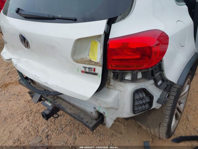 WVGBV7AXXGW585445 Volkswagen Tiguan Sel