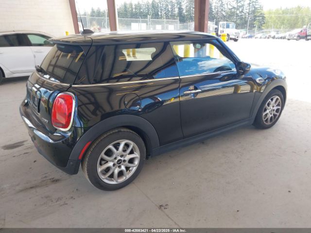2021 MINI HARDTOP WMWXR3C0XM2N93195 Photo 3