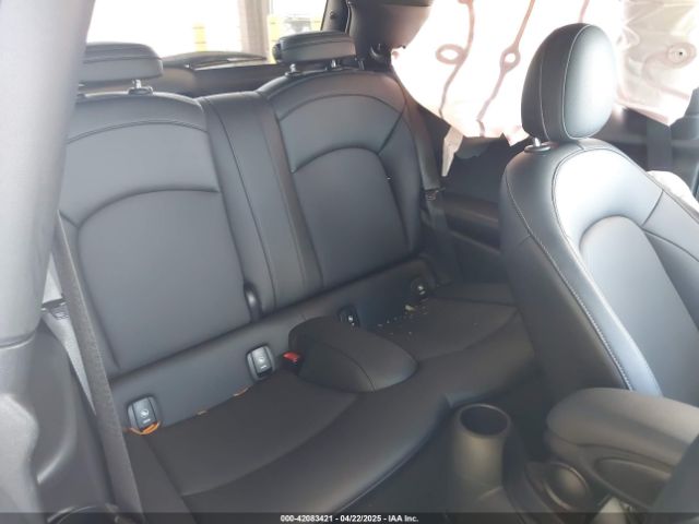 2021 MINI HARDTOP WMWXR3C0XM2N93195 Photo 7