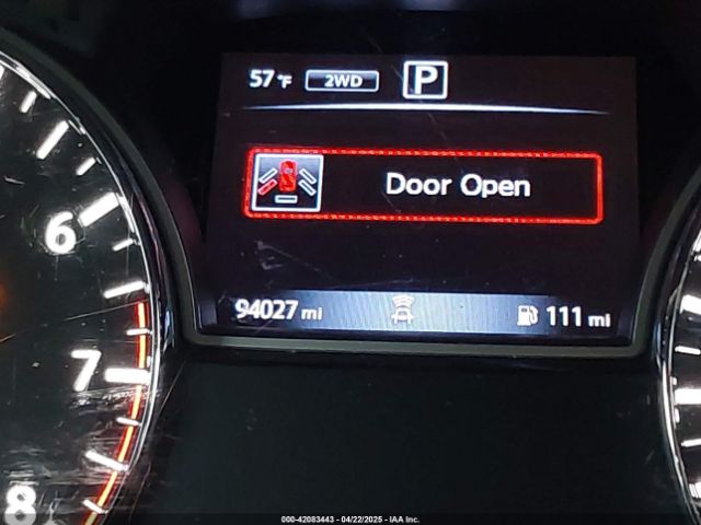 5N1DR2MMXJC663829 Nissan Pathfinder Sv