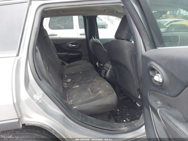 2017 JEEP CHEROKEE 1C4PJLCB0HW523635 Photo 7