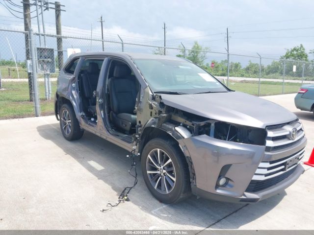5TDKZRFH3KS346608 Toyota Highlander Xle