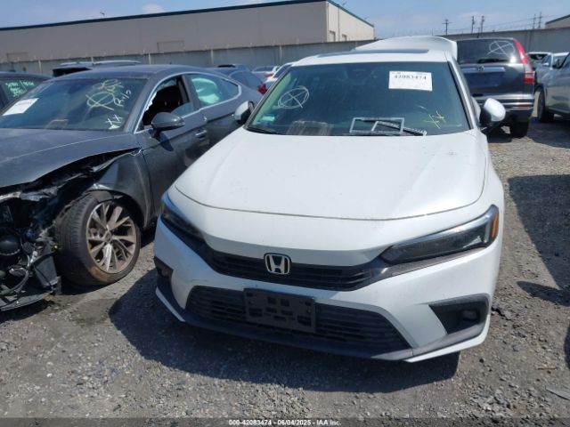 2HGFE1F93NH300093 Honda Civic Touring