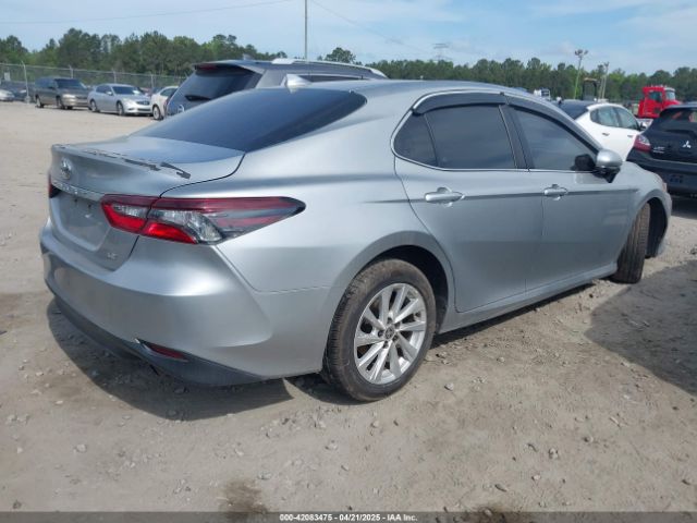 4T1C11AK6MU443408 Toyota CAMRY LE