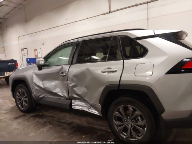 4T3B6RFV6RU172217 Toyota Rav4 Hybrid Xle Premium