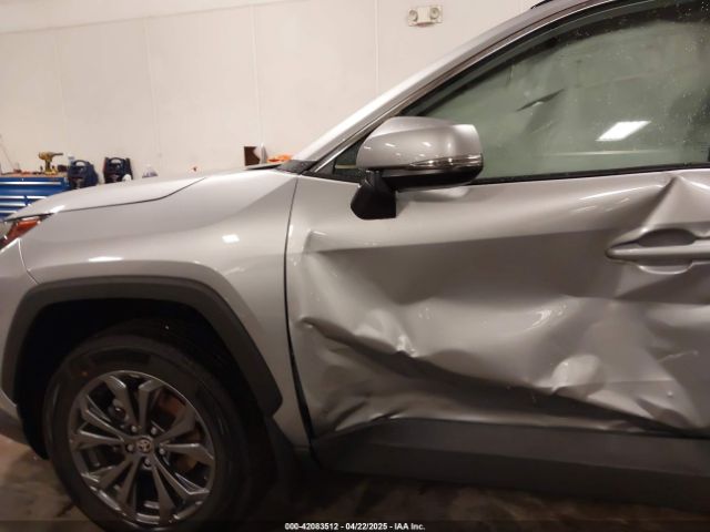 4T3B6RFV6RU172217 Toyota Rav4 Hybrid Xle Premium