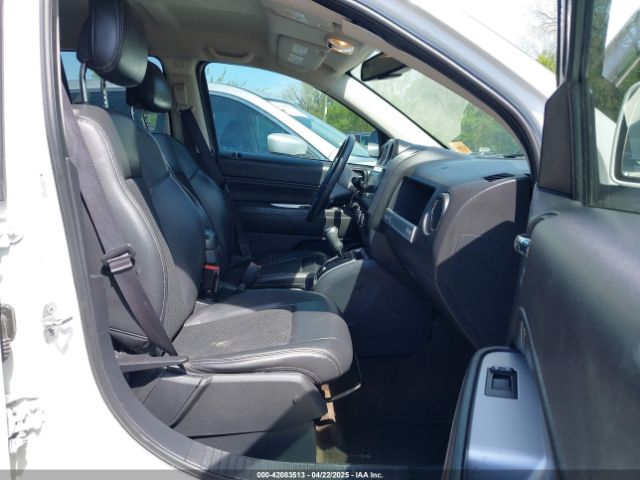 1C4NJCEB5FD273743 Jeep Compass Latitude