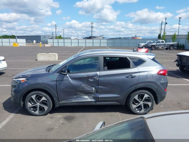 KM8J3CA21GU133801 Hyundai Tucson Sport
