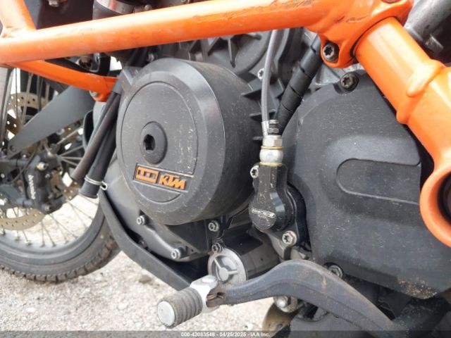 2017 KTM 1090 VBKV49405HM966968 Photo 8