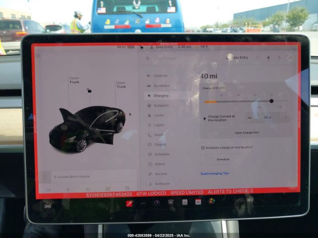 5YJ3E1EB5KF453422 Tesla Model 3 Long Range/performance
