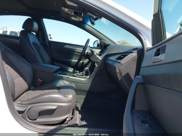 5NPE34AF7JH623515 Hyundai Sonata Sport
