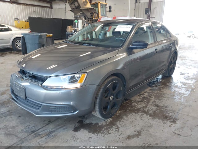 3VW2K7AJ5EM410491 Volkswagen Jetta 2.0l S