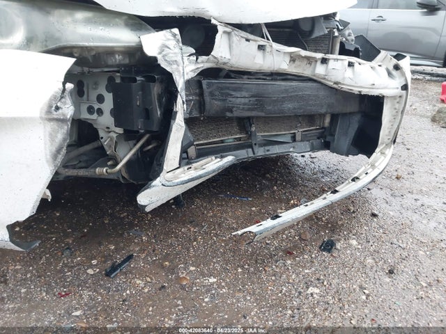 4T1BF1FK2FU024495 Toyota CAMRY SE