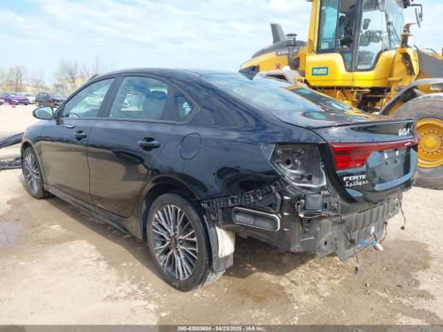 3KPF54AD0PE601172 KIA Forte Gt-line