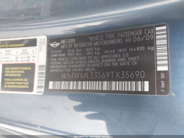 2009 MINI COOPER CLUBMAN WMWML33569TX35690 Photo 8