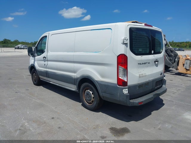 1FTNE1YM7FKA95206 Ford Transit-150