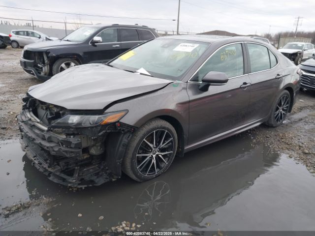 4T1T11BK5NU061614 Toyota Camry Se Awd