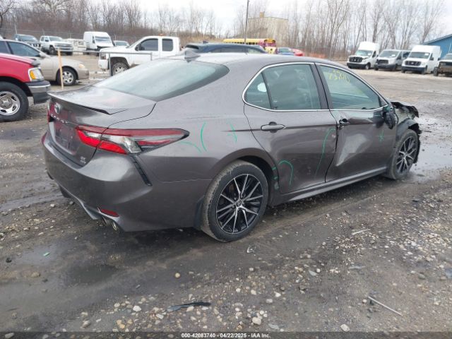 4T1T11BK5NU061614 Toyota Camry Se Awd