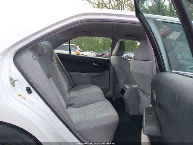 4T1BF1FK9EU420034 Toyota CAMRY LE