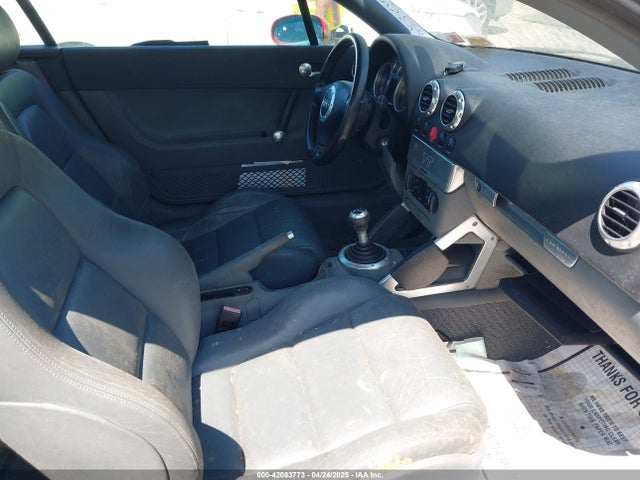 2001 AUDI TT TRUWT28N611002740 Photo 4