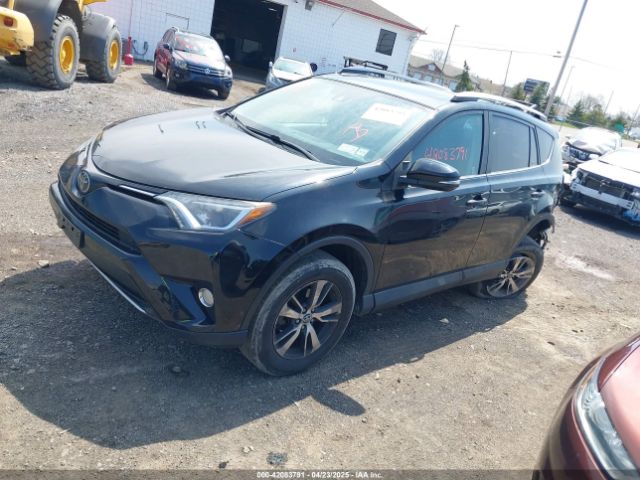 2T3RFREV0JW788144 Toyota Rav4 Xle