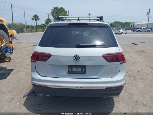 3VV3B7AX4JM201878 Volkswagen Tiguan 2.0t Se/2.0t Sel