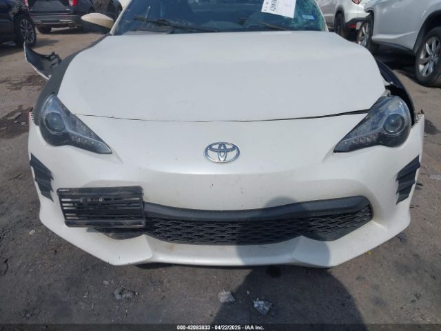 JF1ZNAA18H8701376 Toyota 86
