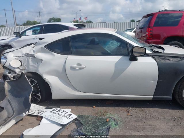 JF1ZNAA18H8701376 Toyota 86