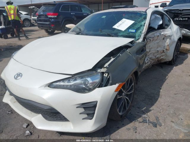 JF1ZNAA18H8701376 Toyota 86