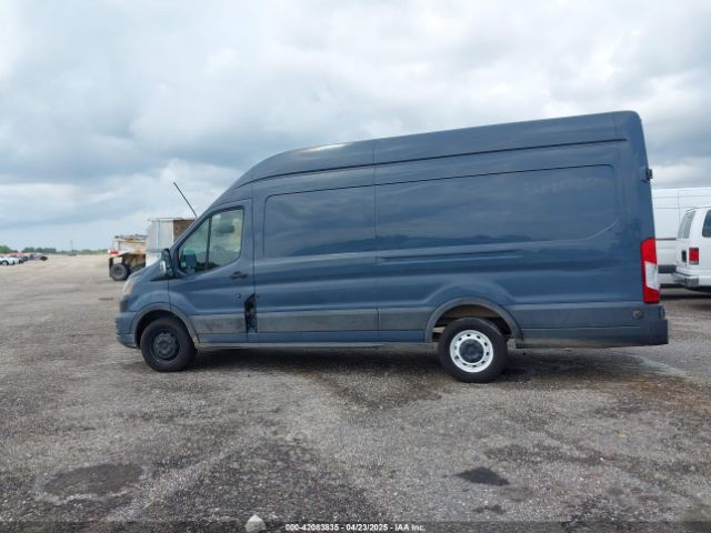 1FTBR3X83LKA48242 Ford Transit-250 Cargo Van