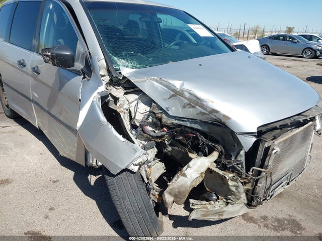 42083856 :رقم المزاد ، 5FNRL38256B060873 vin ، 2006 Honda Odyssey Lx مزاد بيع