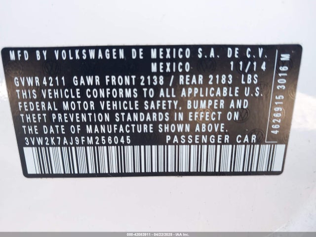 3VW2K7AJ9FM256045 Volkswagen 2015