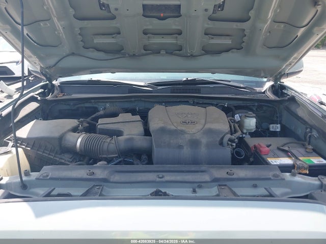 3TMBZ5DN1NM035572 Toyota Tacoma Trd Sport