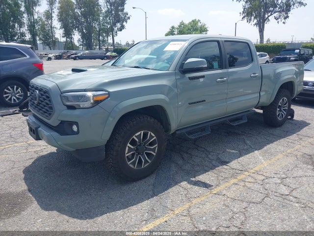 3TMBZ5DN1NM035572 Toyota Tacoma Trd Sport