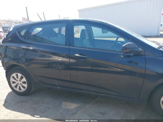 KMHCT5AE9GU290670 Hyundai ACCENT SE