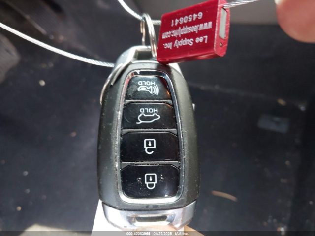 KM8K22AA0JU162528 Hyundai Kona Sel