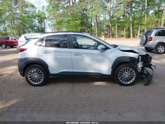 KM8K22AA0JU162528 Hyundai Kona Sel