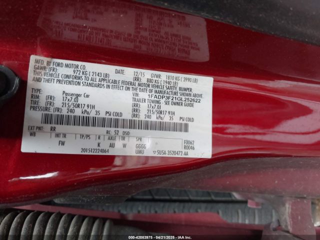 1FADP3F21GL252622 Ford FOCUS SE