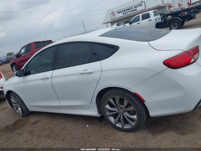 Chrysler 200 S 2015 1C3CCCBB6FN749700 Image 14