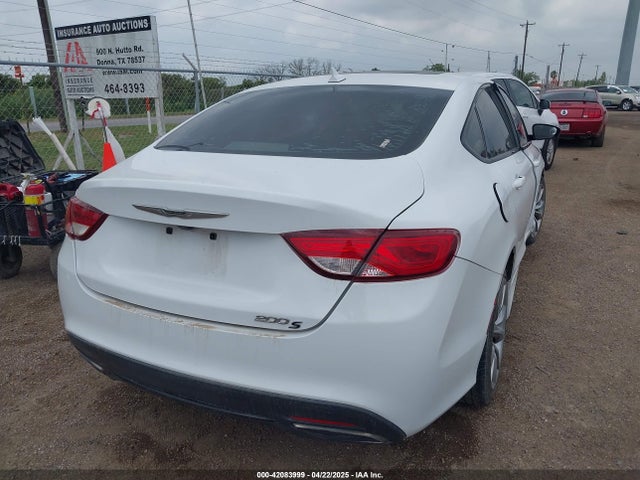 Chrysler 200 S 2015 1C3CCCBB6FN749700 Image 4