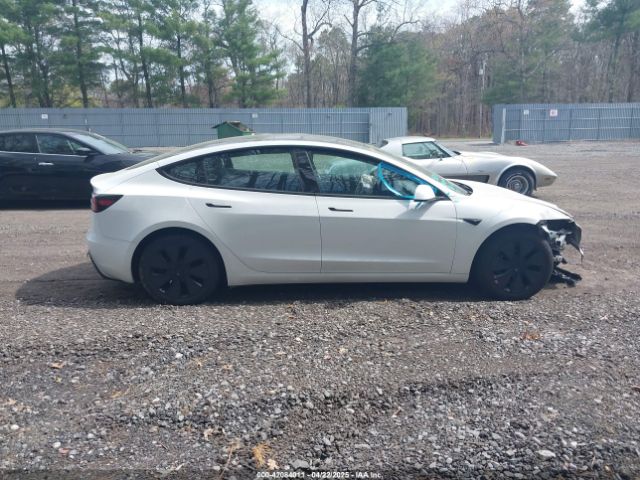 5YJ3E1EA9RF828598 Tesla Model 3 Long Range Dual Motor All-wheel Drive/rear-wheel Drive
