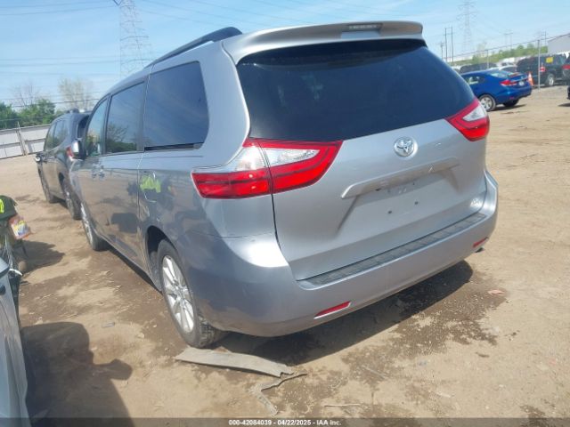 5TDJZ3DC2HS166433 Toyota Sienna Le 7 Passenger