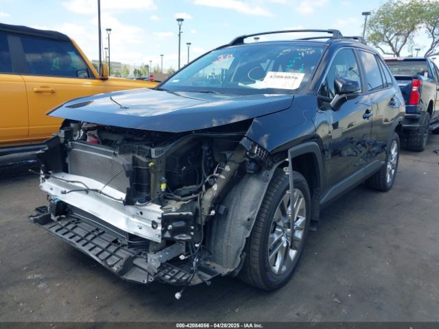 JTMC1RFV0RJ027160 Toyota Rav4 Xle Premium
