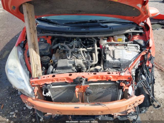 JTDKDTB35E1071850 Toyota Prius C Two