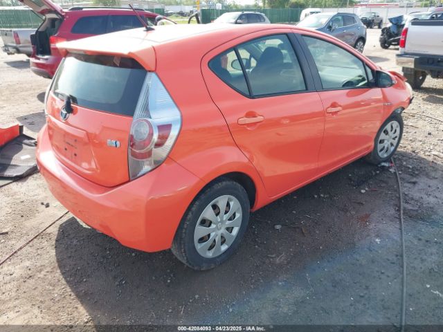 JTDKDTB35E1071850 Toyota Prius C Two